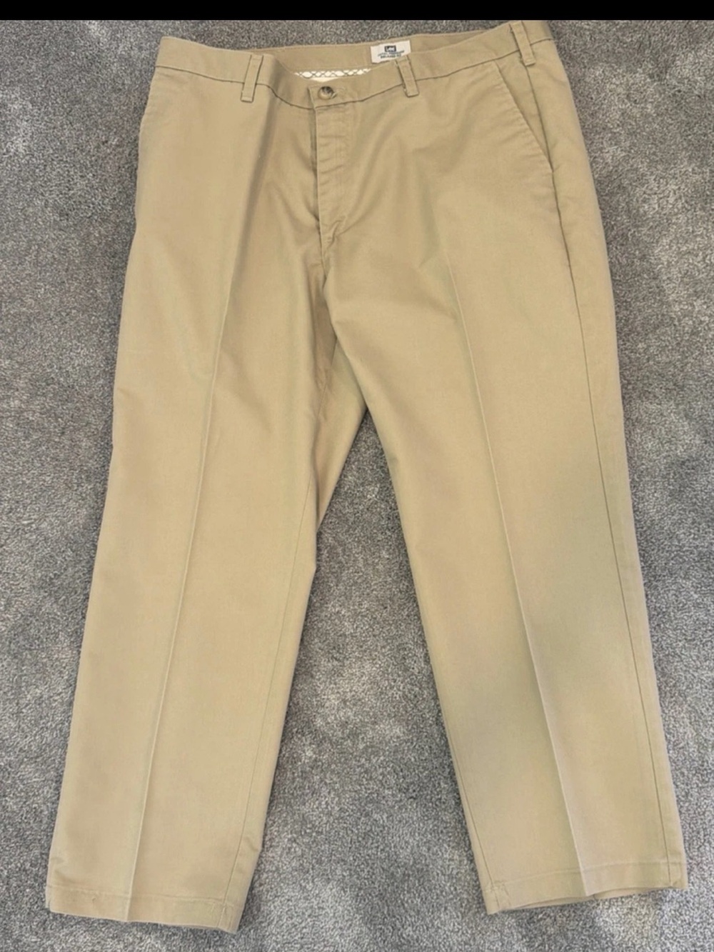 LEE Men’s Total Freedom Relaxed Fit Khaki Pants Casual Size 38x29